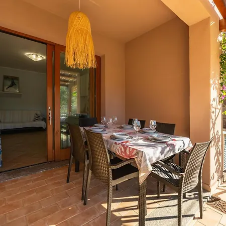 Whale House Casa vacanze Chia